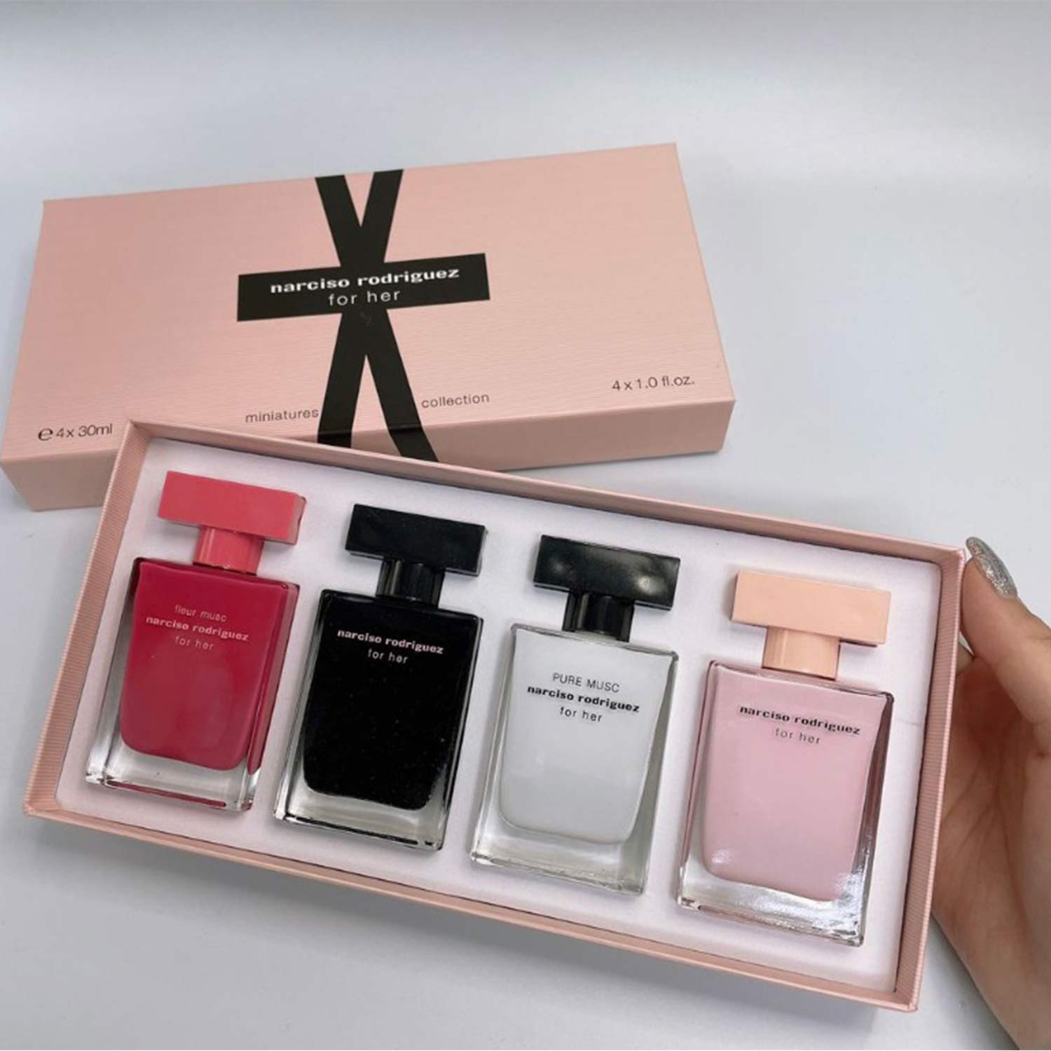 Narciso Rodriguez Mini 4 in 1 Perfume【4 in 1】Set of 4 X 30ml Women Gift Set